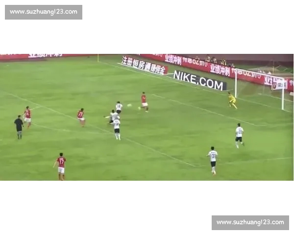 足球阵容完整度评估与球队整体实力分析研究